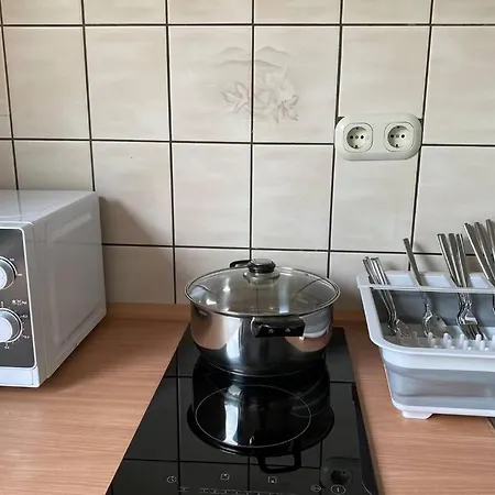 Gemuetliche Zwischen Gruen Und Hbf Duisburg