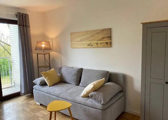 Gemuetliche Zwischen Gruen Und Hbf アパート ドゥイスブルグ